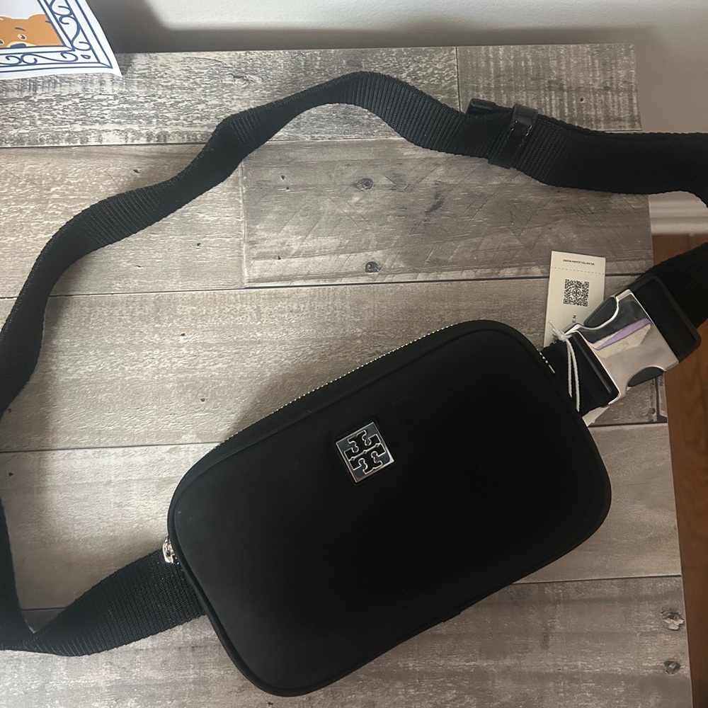 TORY BURCH FANNY PACK ⭐️